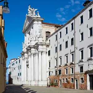 Amdg Hostal